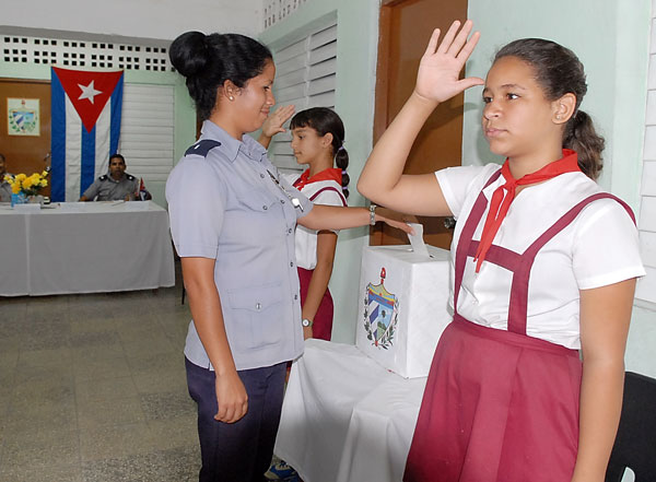 policia cubana