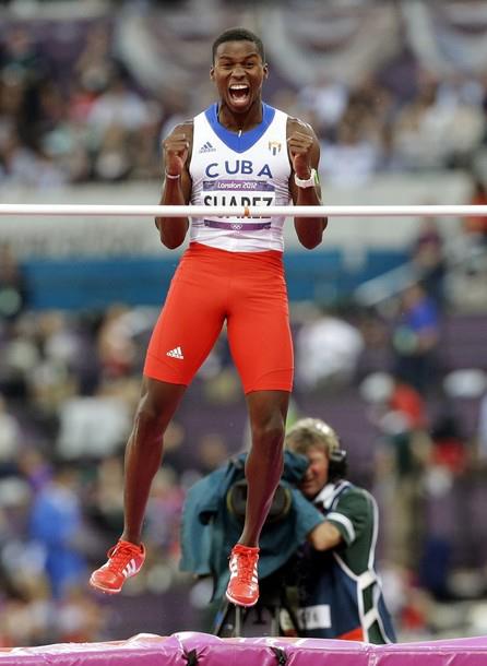 Leonel Suárez Bronce Olímpico 05