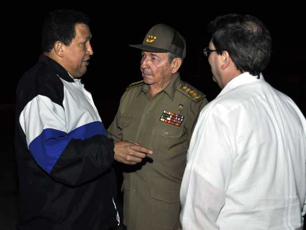 Raúl, Chávez y Bruno