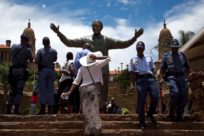 estatua mandela