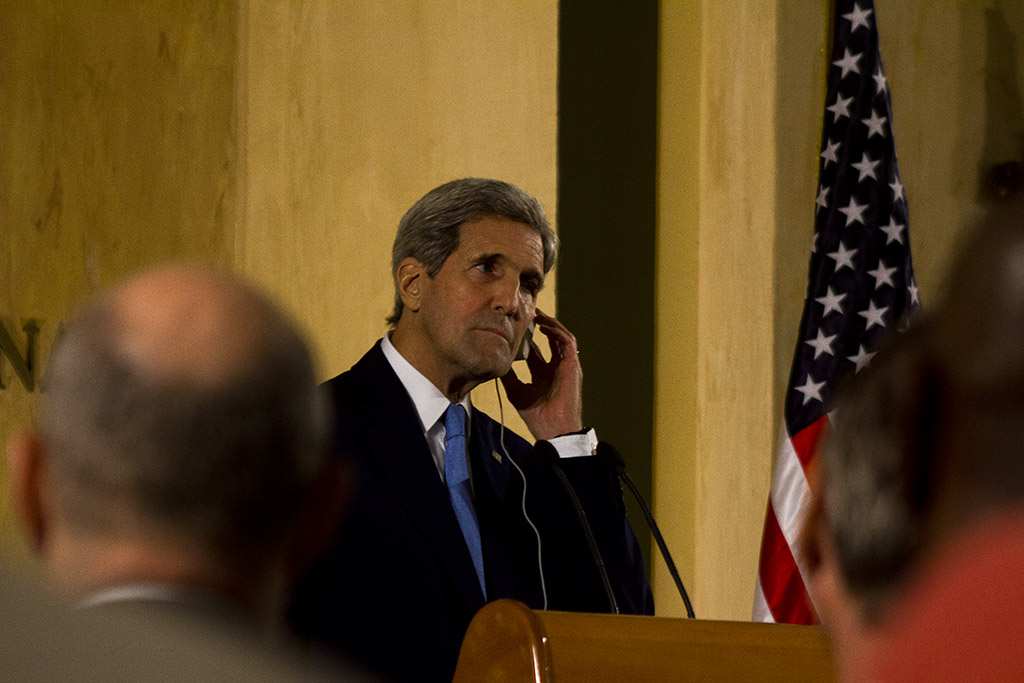 Conferencia de prensa de Bruno y Kerry 04