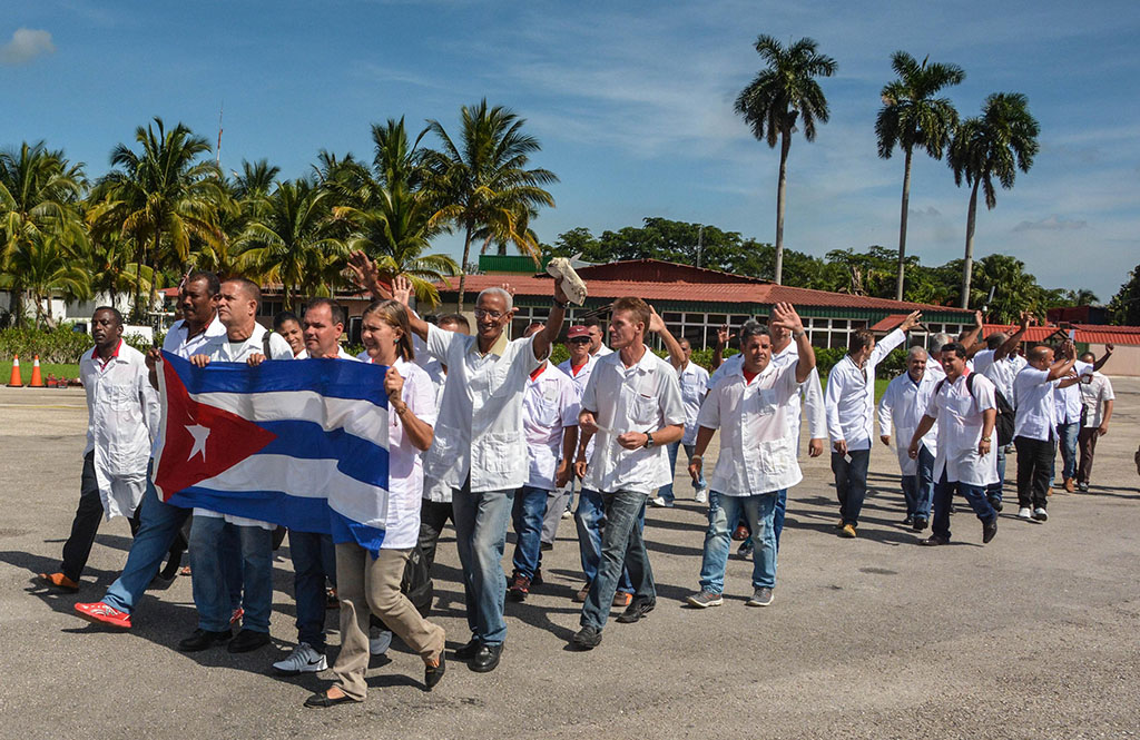 Brigada Médica Henry Reeve, salida