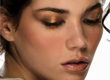 Efecto bronceado-Maquillaje