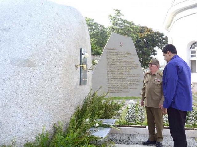 Nicolás Maduro-Raúl Castro-Cementerio Santa Efigenia