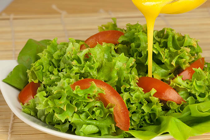 Ensalada de lechugas con mostaza