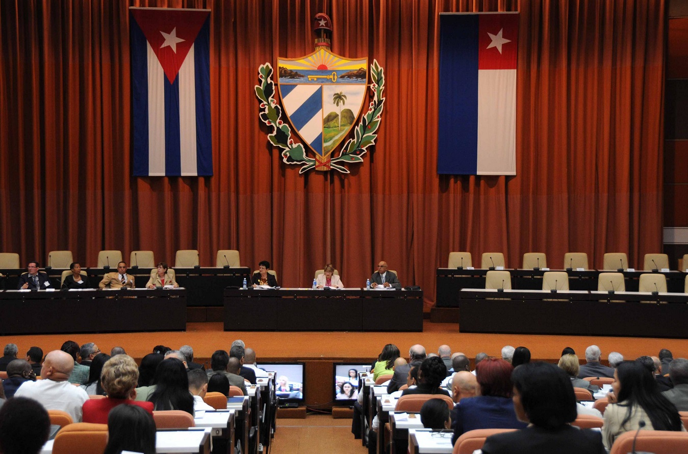 Sesión Constitutiva de la IX Legislatura de la Asamblea Nacional del Poder Popular, en el Palacio de Convenciones, en La Habana, Cuba.