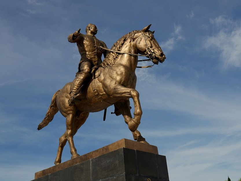 EstatuaCalixto García-Cambio de Lugar-Habana 500