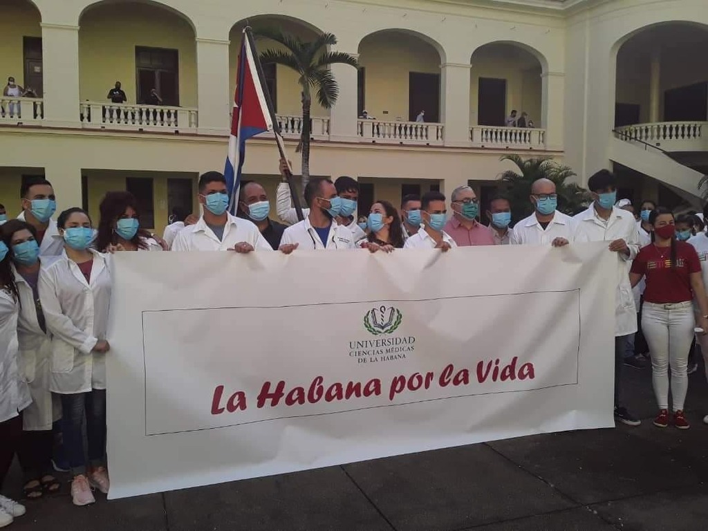 Médicos apoyan en Matanzas