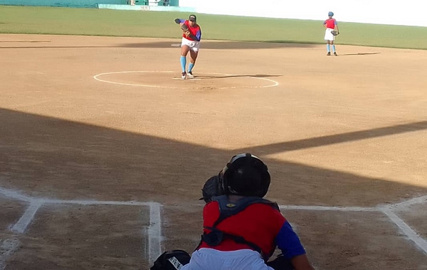 Granma-softbol femenino