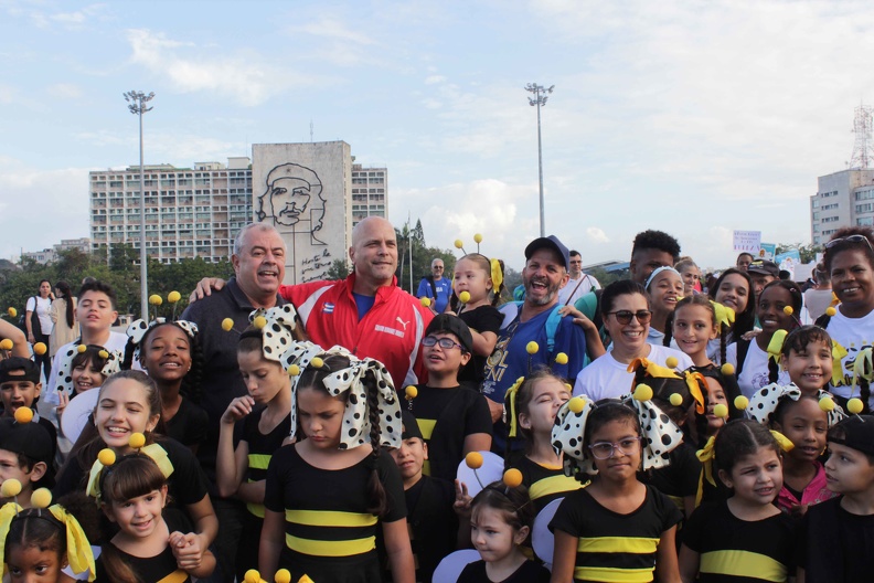 Desfile 28 de enero de 2023 en hoenaje a Martí