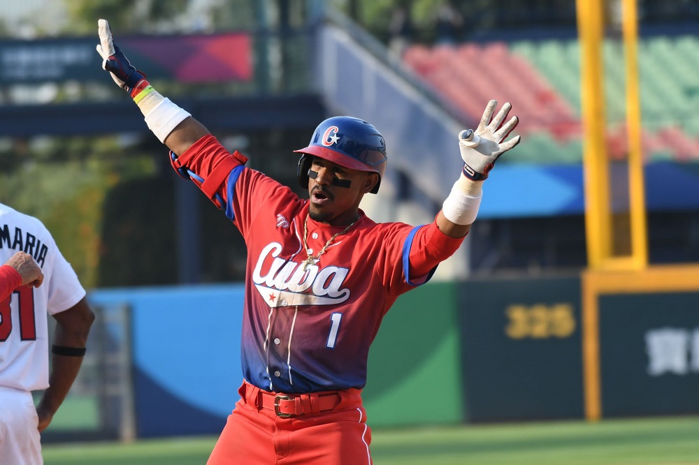 Cuba a su primer triunfo por 13-4 ante Panamá 