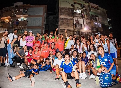 Las mujeres se adueñaron de la cancha