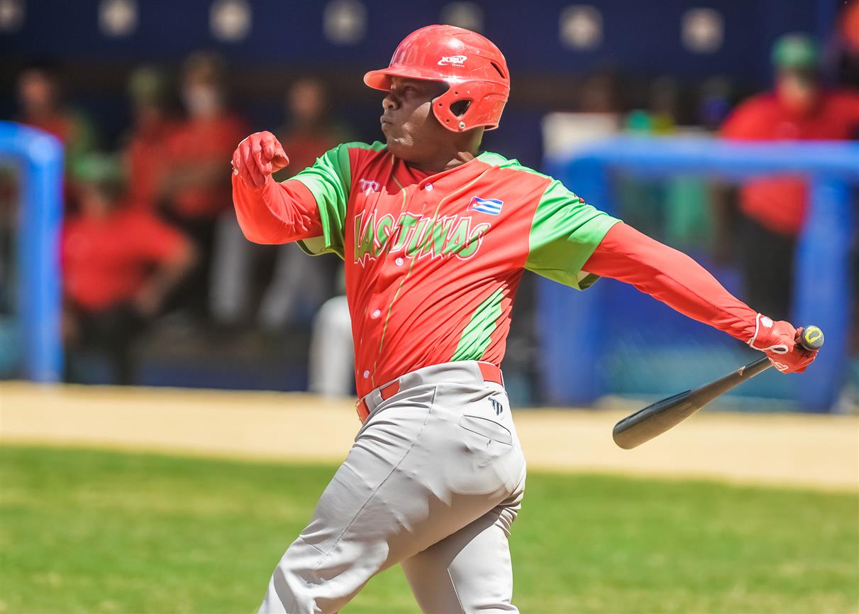 Dánel sigue haciendo historia en los campeonatos cubanos