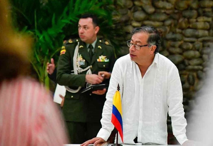 Gustavo Petro, Colombia