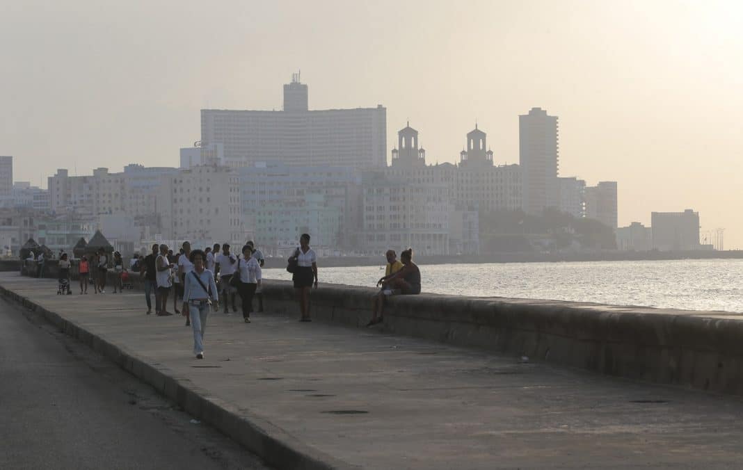 Polvo del Sahara, La Habana