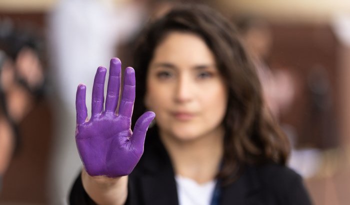 Día de la mujer, discriminación