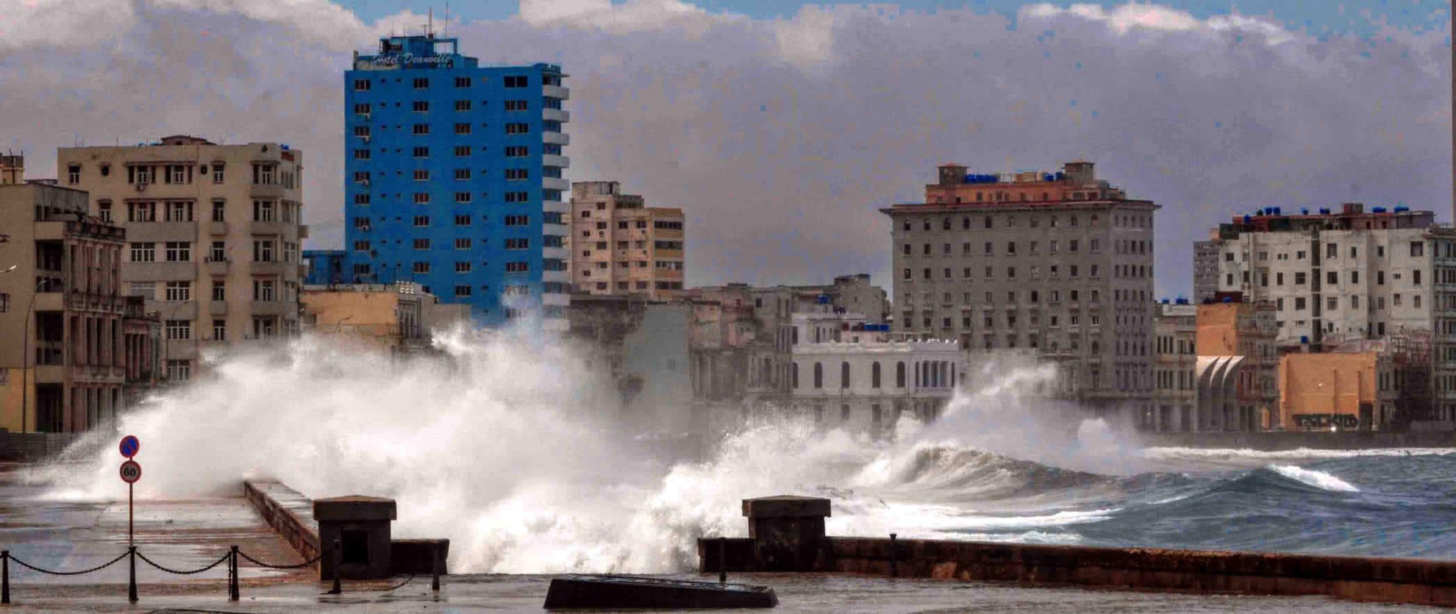 Inundaciones y afectaciones en Cuba por las fuertes lluvias.