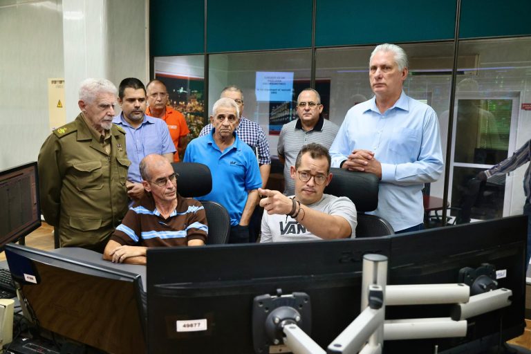 El presidente Miguel Díaz-Canel