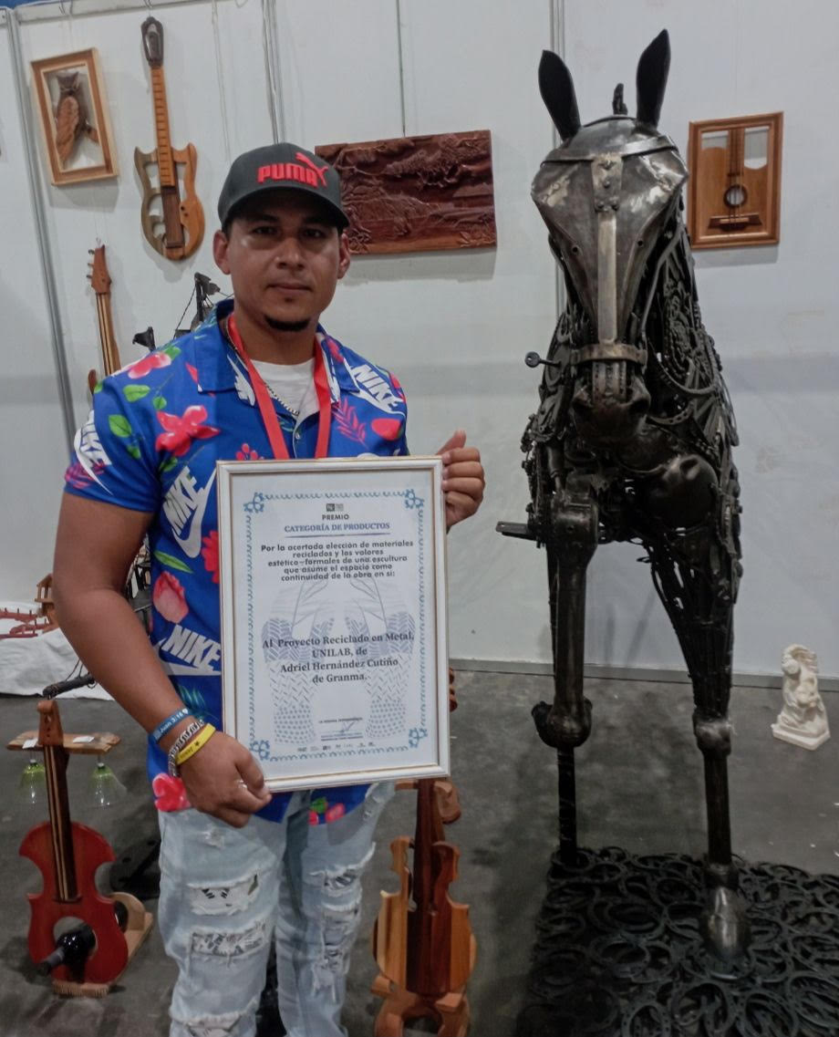 Celebración de la artesanía cubana en Pabexpo