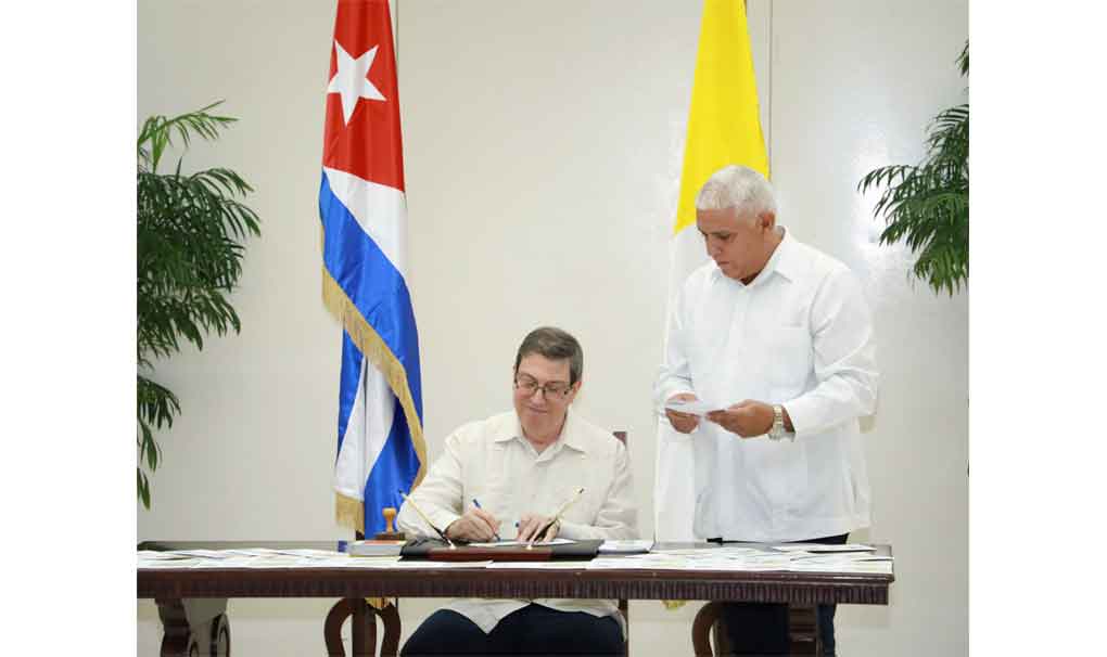 Cuba está en el corazón del Papa, asegura autoridad del Vaticano