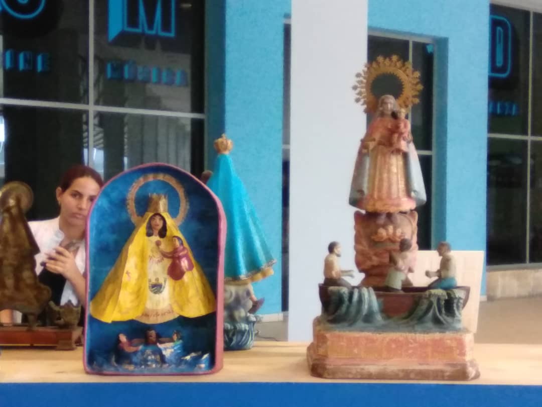 "Ave María", ofrenda a la patria toda