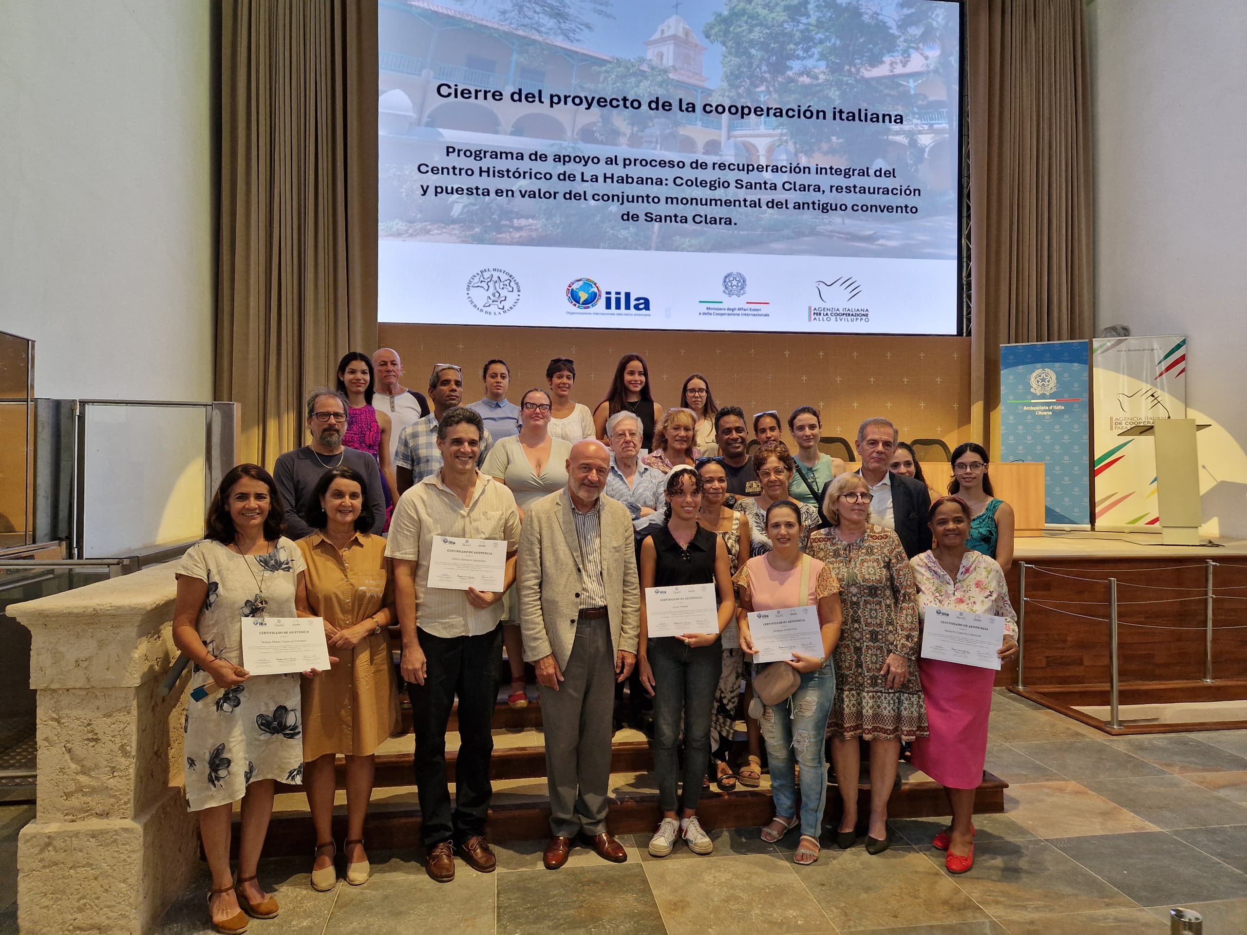 Curso de restauración en el Colegio Santa Clara 