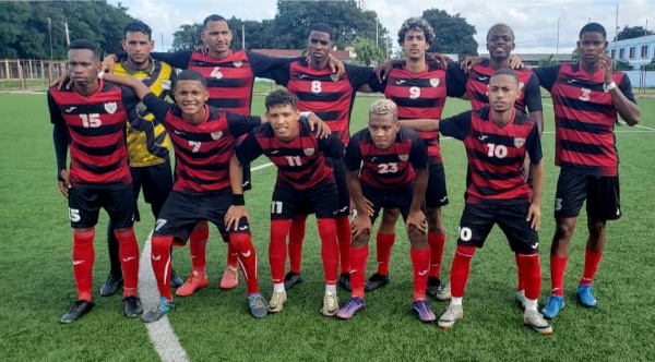 Los invictos Diablos Rojos santiagueros lideran el torneo, con cuatro puntos. Foto Tomada de JIT