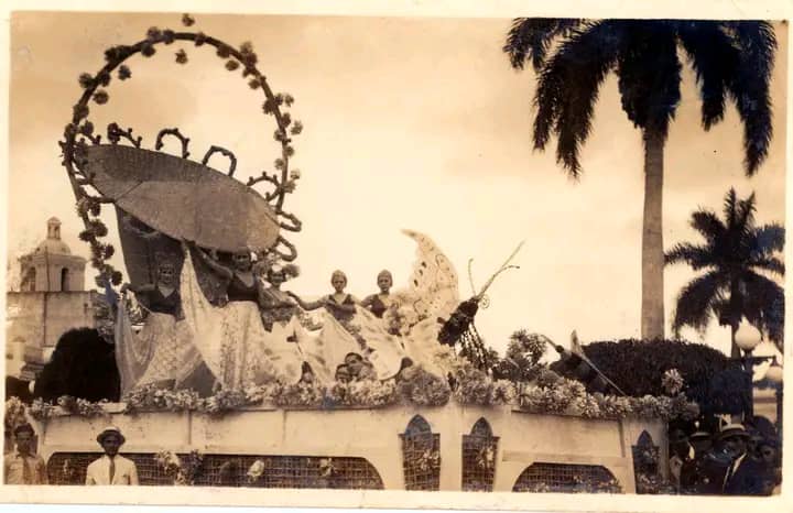 Carrozas de la primera mitad del siglo XX en Remedios. Carrozas de la primera mitad del siglo XX en Remedios.