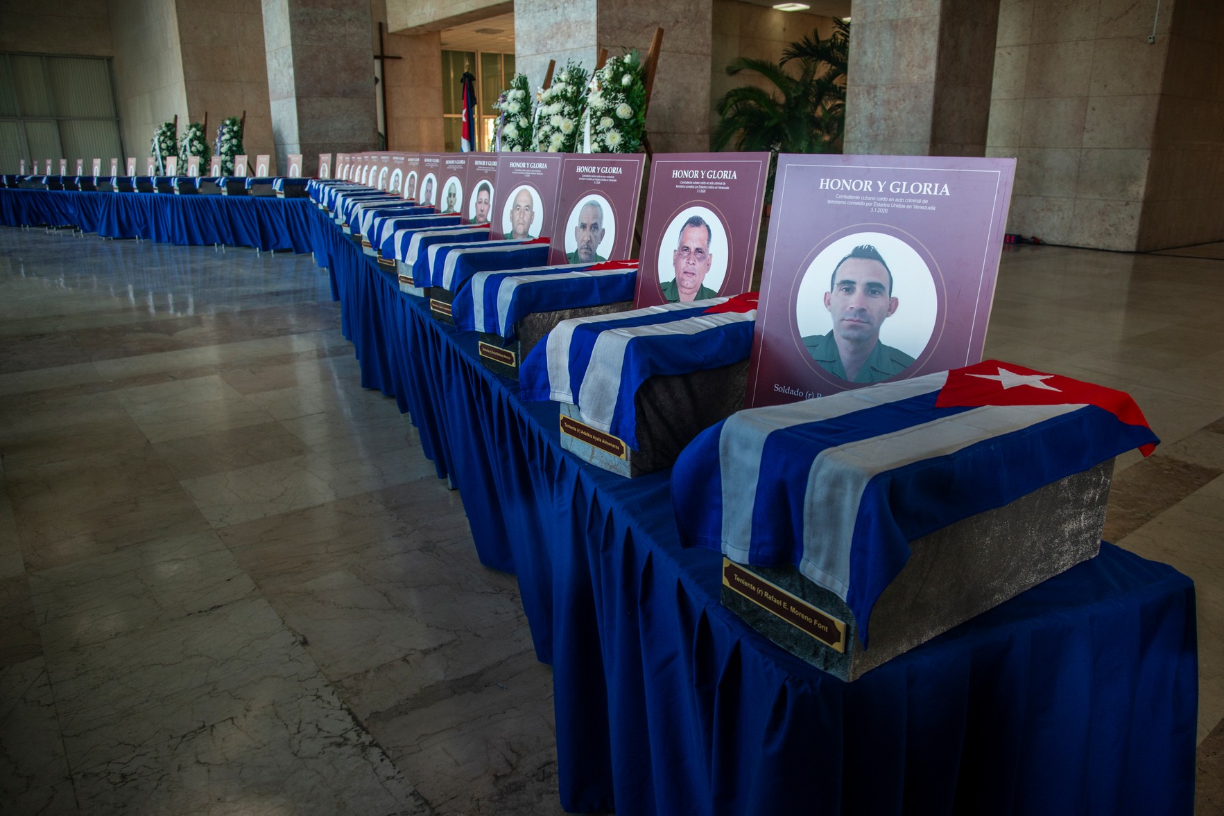 Tributo a 32 combatientes cubanos caídos en Venezuela Tributo a 32 combatientes cubanos caídos en Venezuela