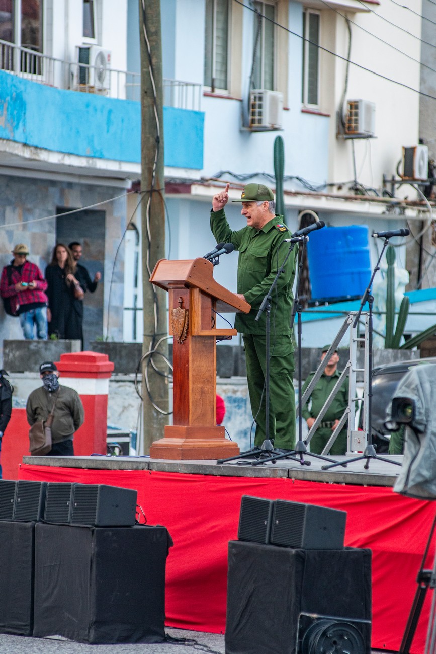 Marcha en la Tribuna Antimperialista por nuestros 32 combatientes caídos