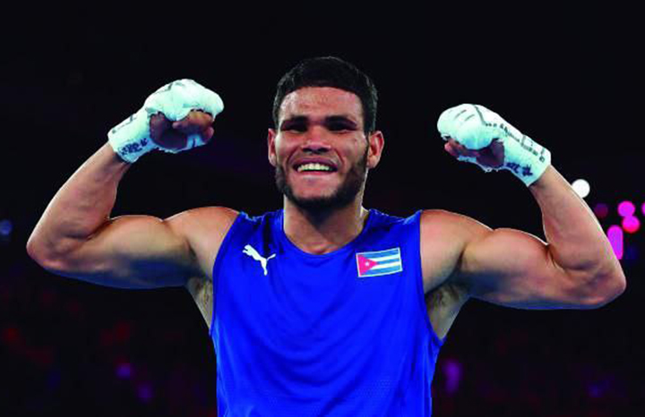 Erislandy Álvarez Erislandy Álvarez