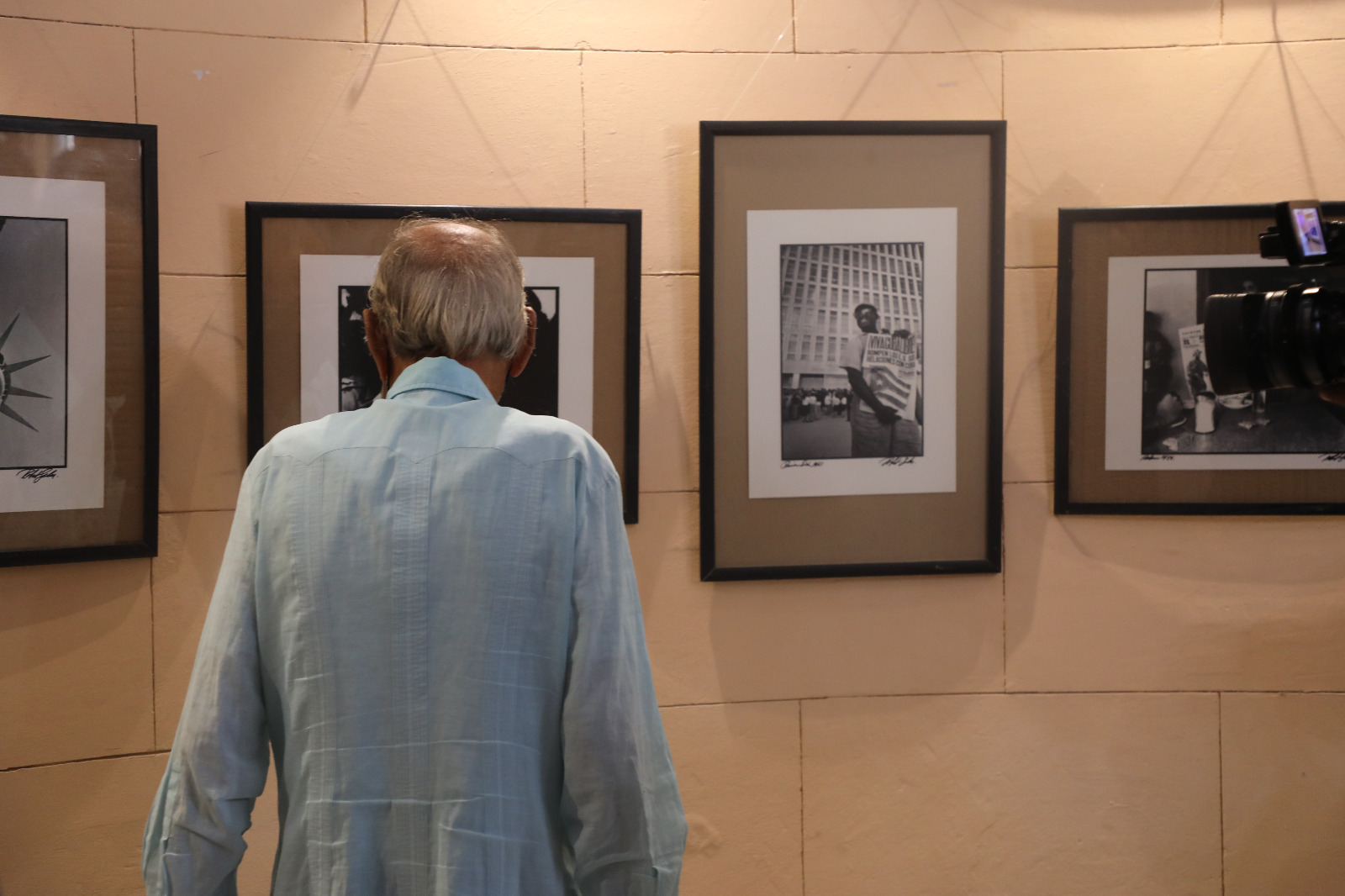 Exposición "Un salón para Salas" Exposición "Un salón para Salas"