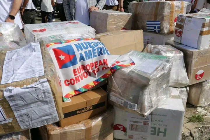 Convoy en Universidad de Ciencias Médicas de Santiago de Cuba