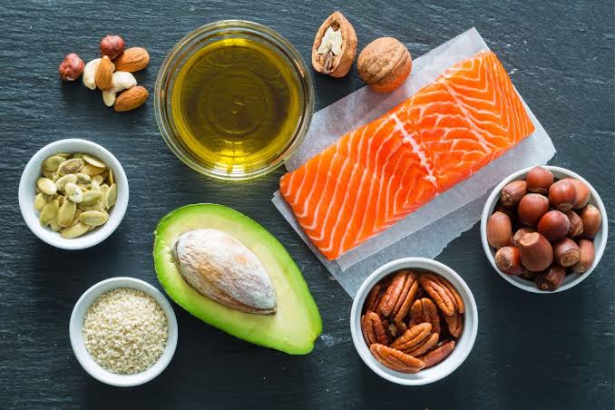 Alimentos con grasas saludables Alimentos con grasas saludables